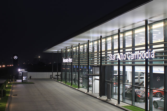 star-auot-mercedes-benz-dealership-phnom-penh-outside